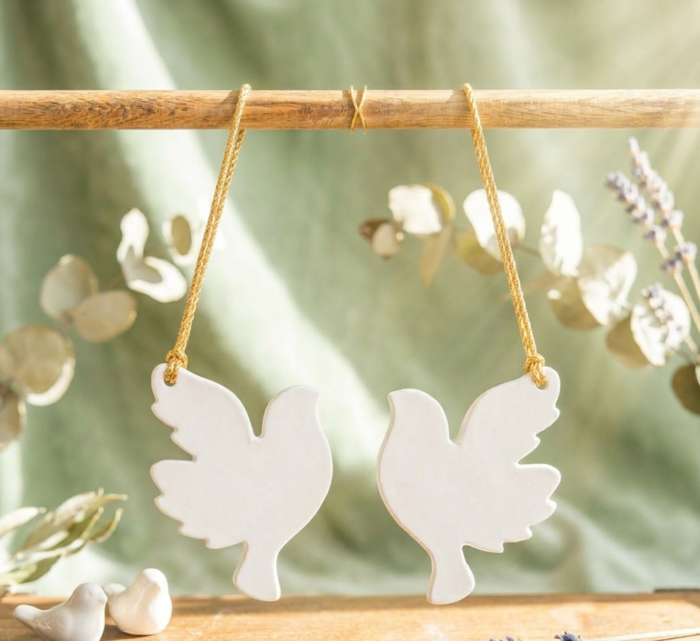 Χειροποίητα Γύψινα Πουλιά. Τα Λευκά Φτερά